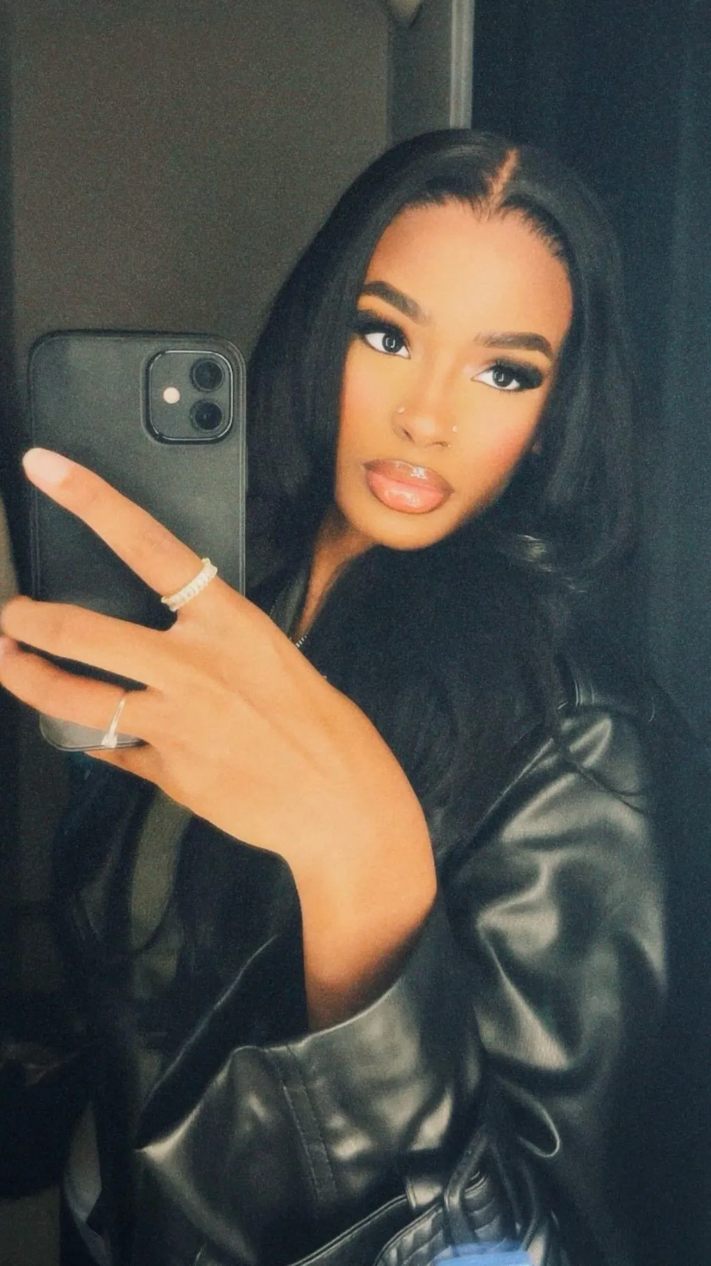 ai character: China background