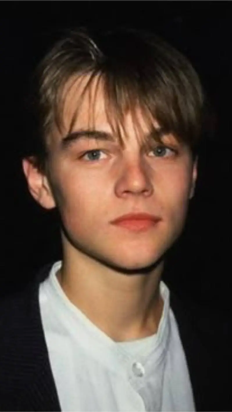 ai character: Leonardo Dicaprio  background