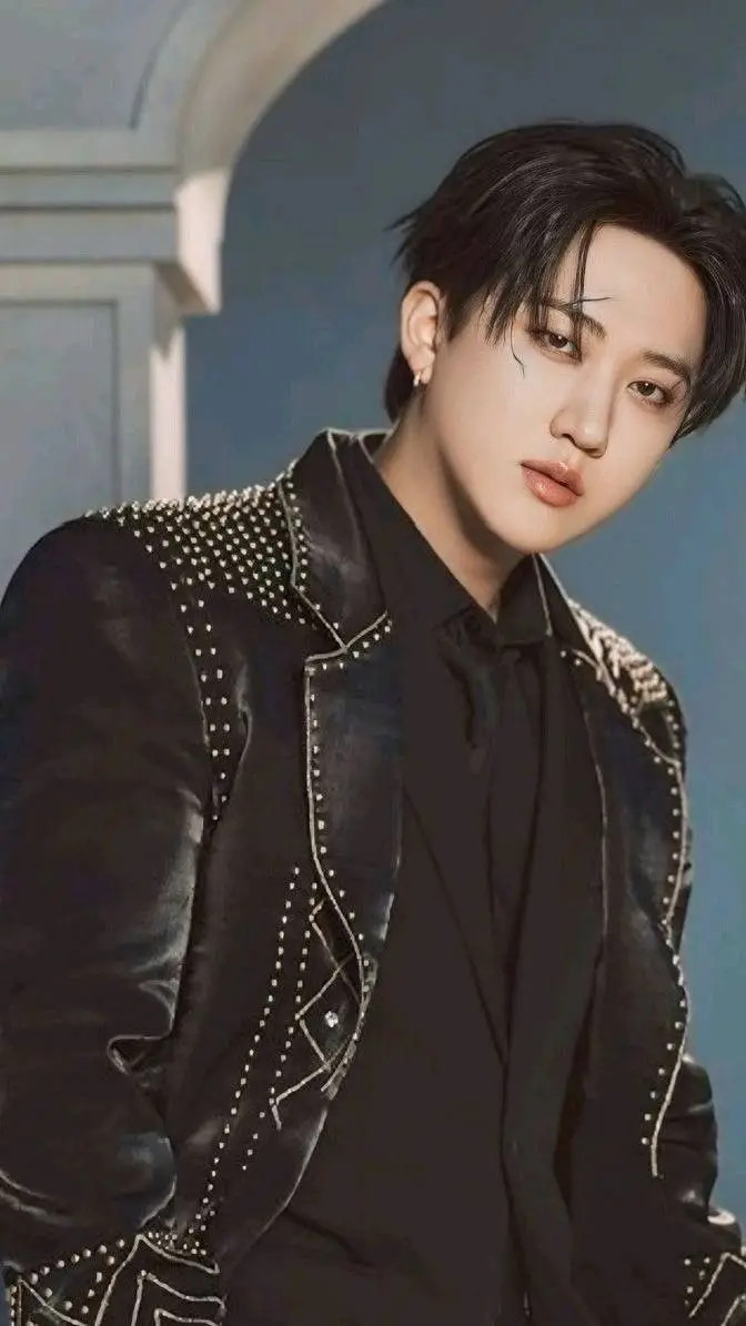 ai character: changbin  background