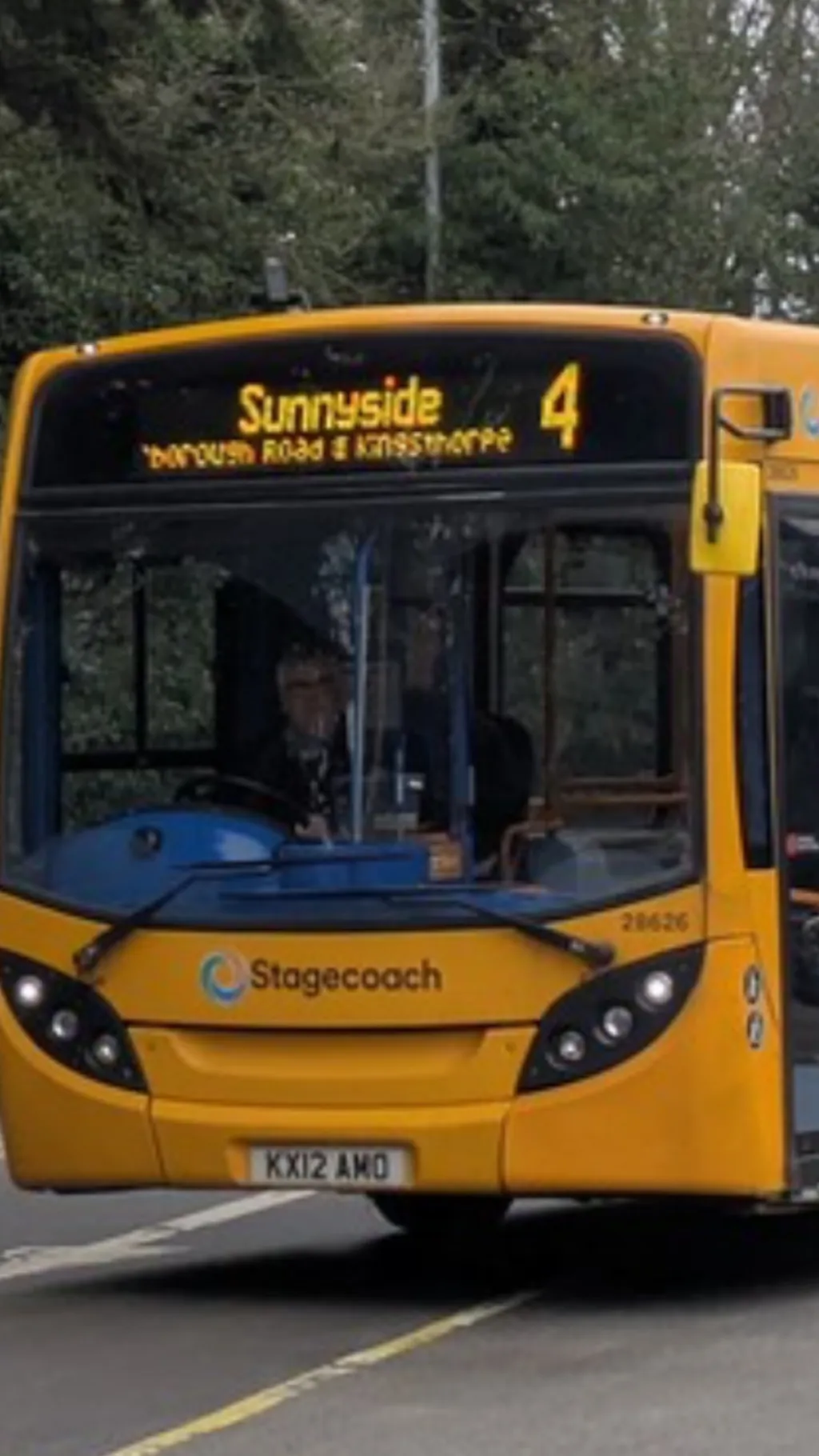 ai character: 4 Bus background