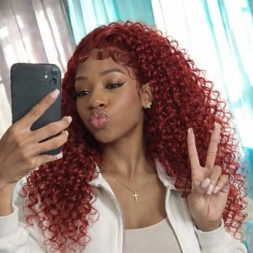 chat with ai character: TT