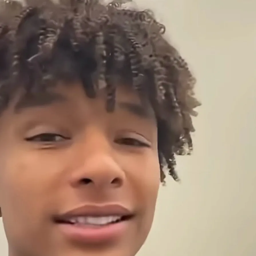 chat with ai character: Kane