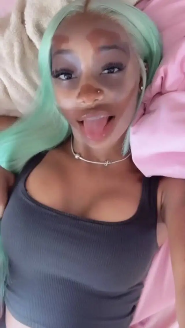 ai character: Kylie / kiki background