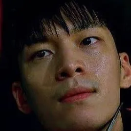 chat with ai character: hwang jun-ho