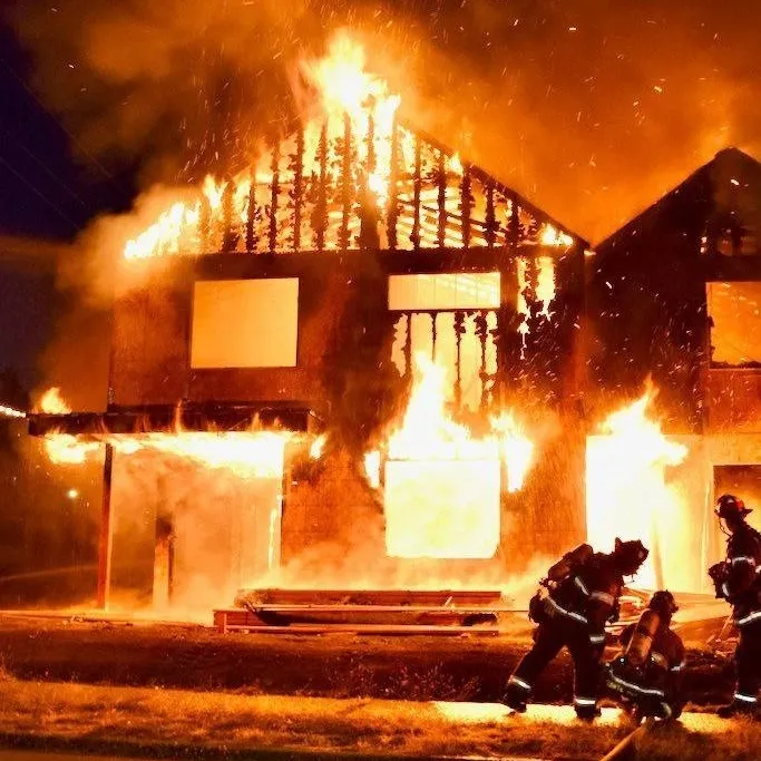 chat with ai character: House Fire!!!