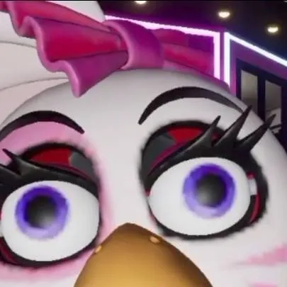 chat with ai character: glamrock chica 