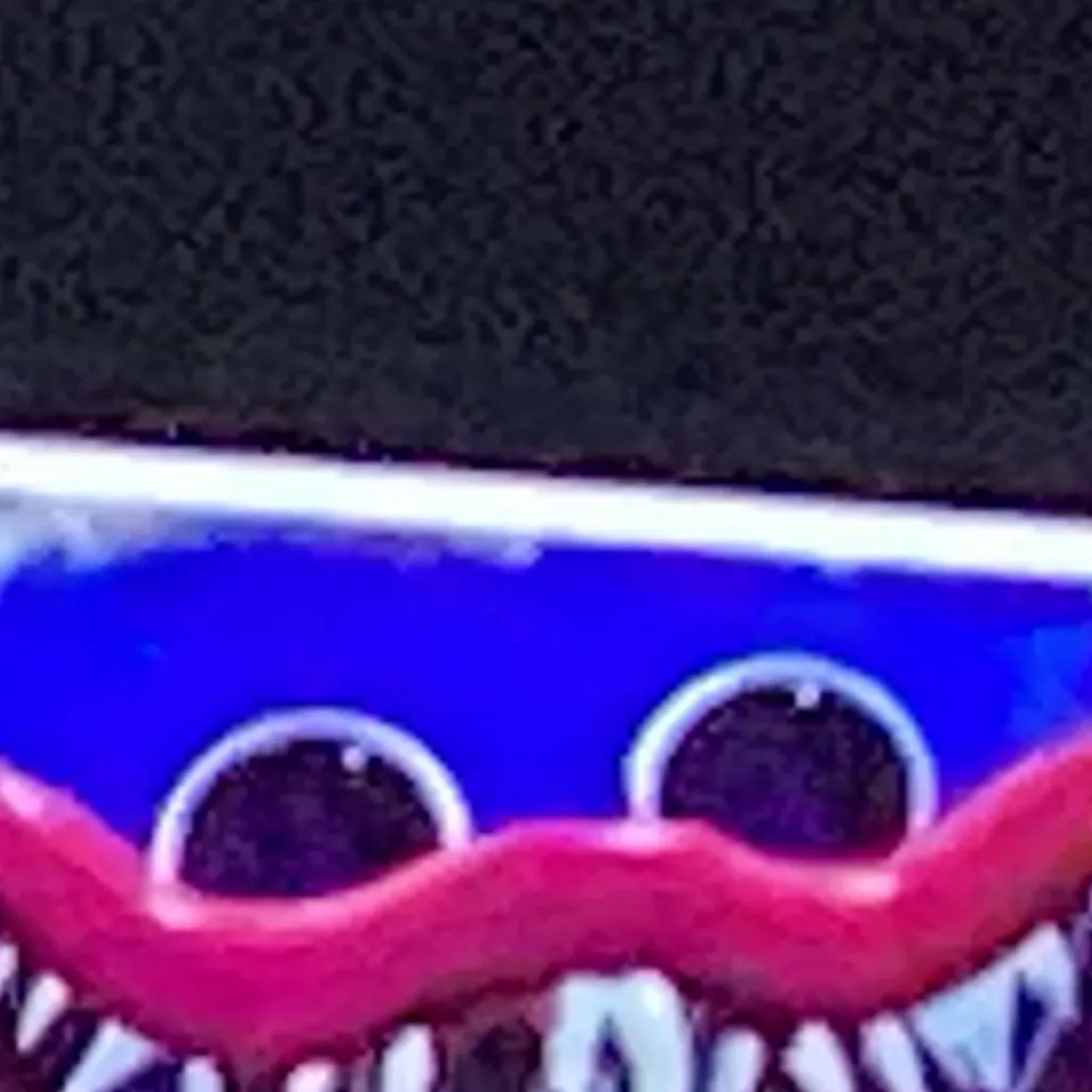 chat with ai character: Huggy Wuggy 