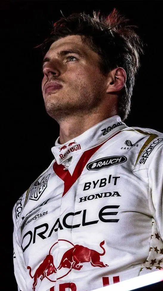 Talkie AI - Chat with Max Verstappen 🇵🇱