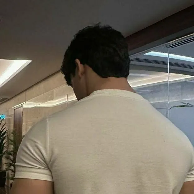 chat with ai character: Kaan