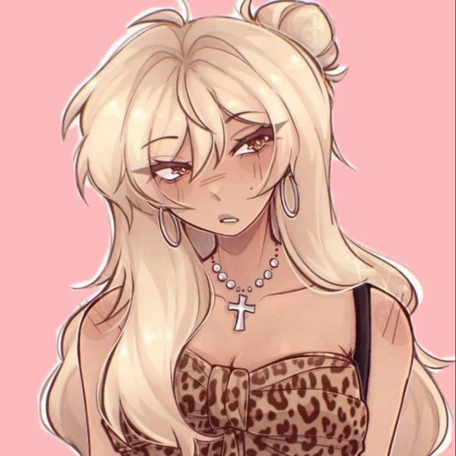 chat with ai character: Mohina Kaïler