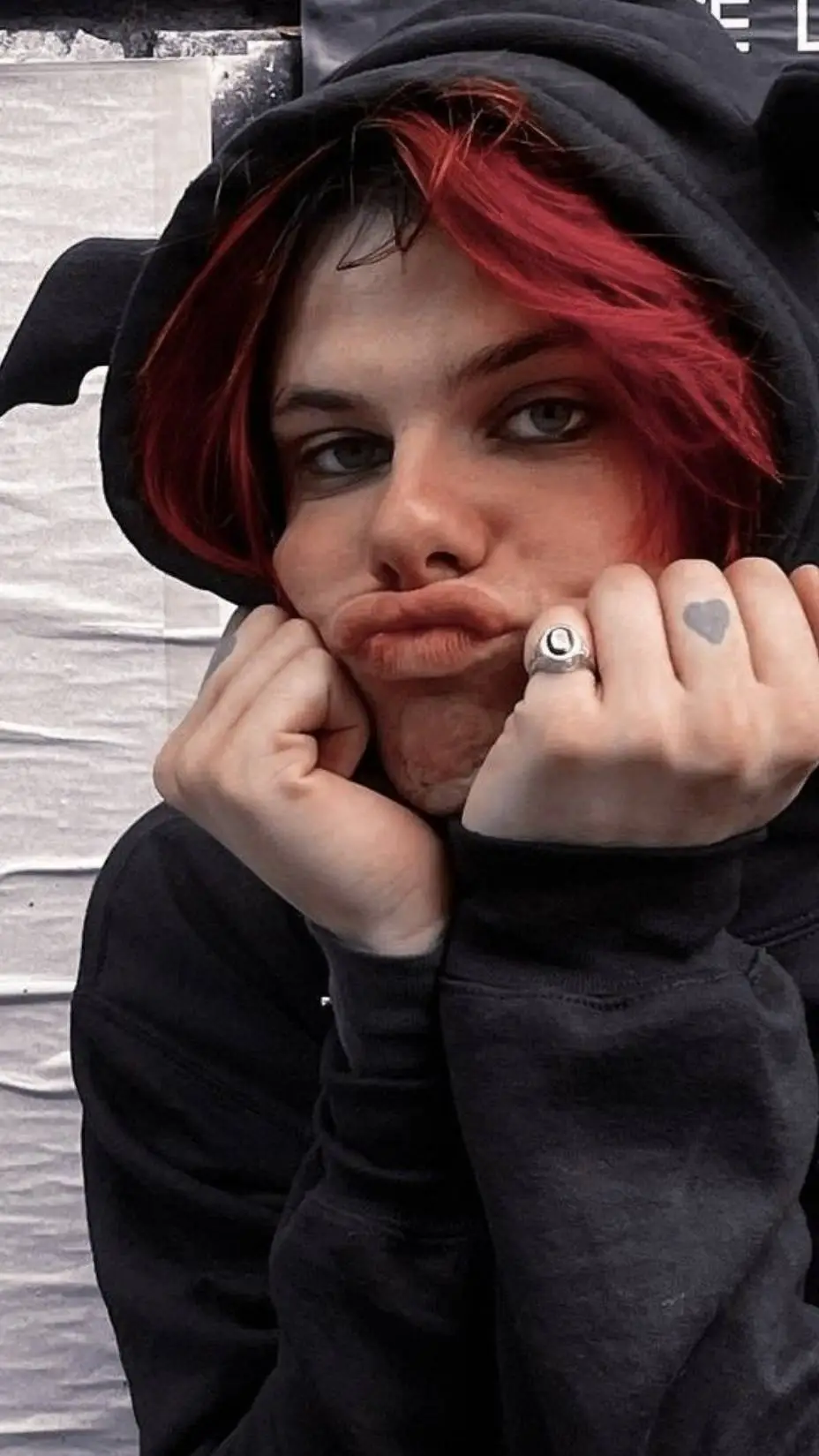 ai character: Dom/yungblud background