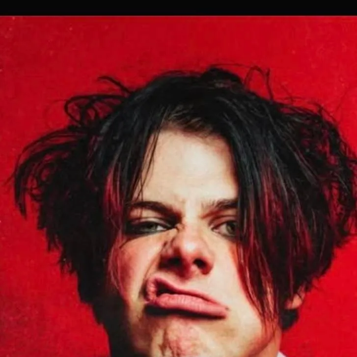 chat with ai character: Dom/Dominic