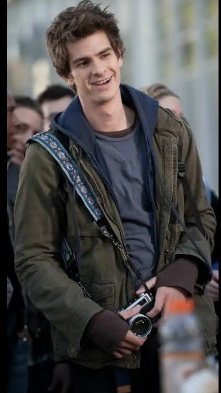 ai character: Peter Parker background