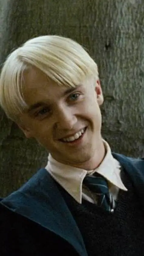 ai character: Draco malfoy  background