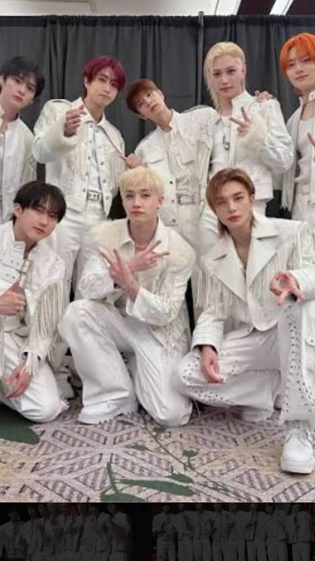 ai character: skz gay background