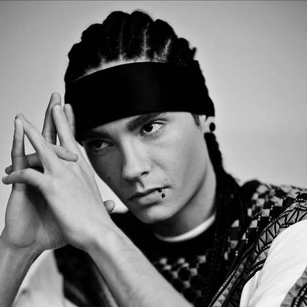 chat with ai character: TOM KAULITZ