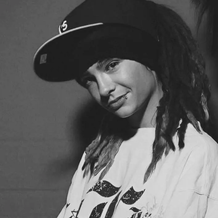 chat with ai character: Tom kaulitz