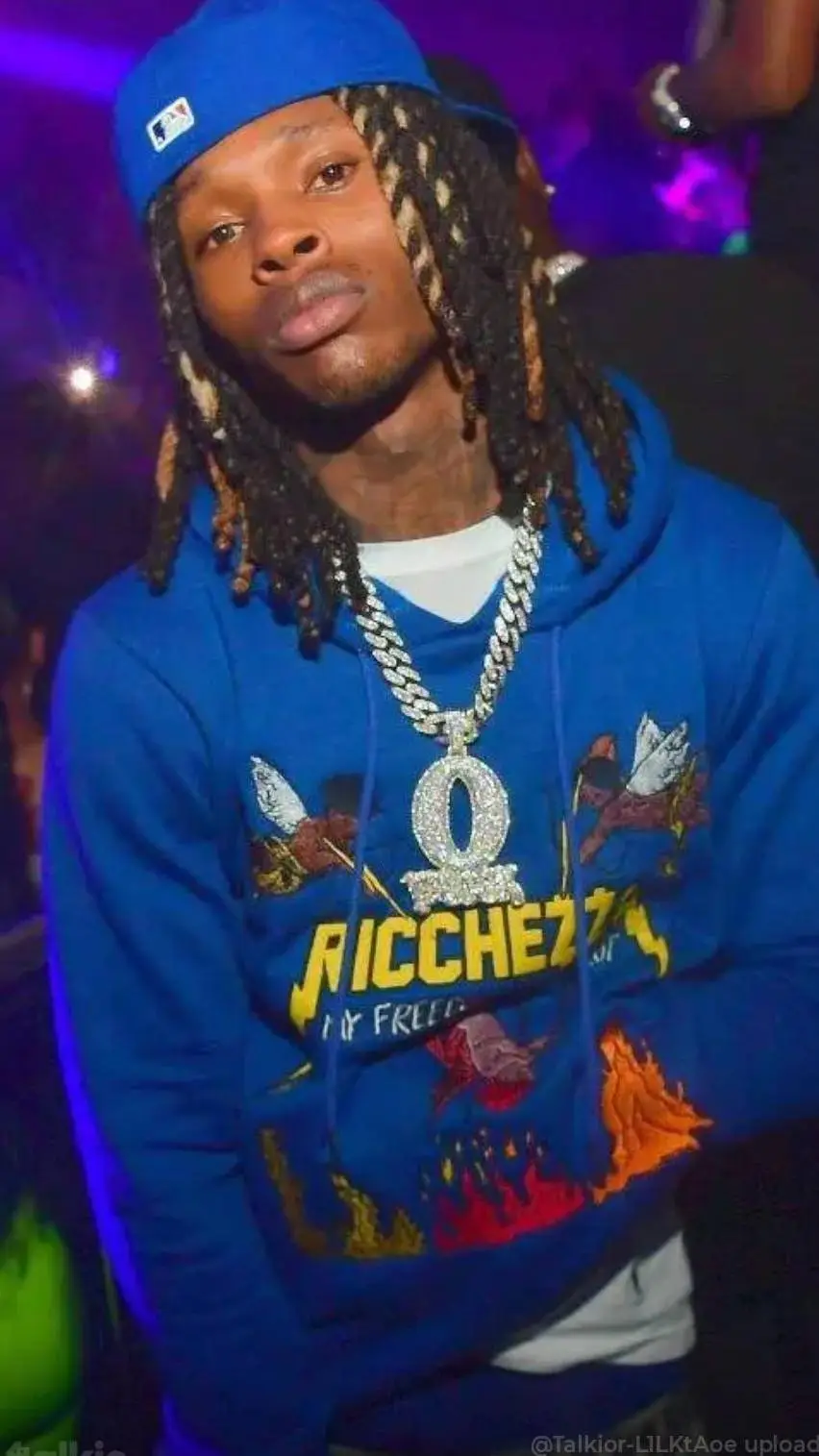 ai character: king VON 👑 background