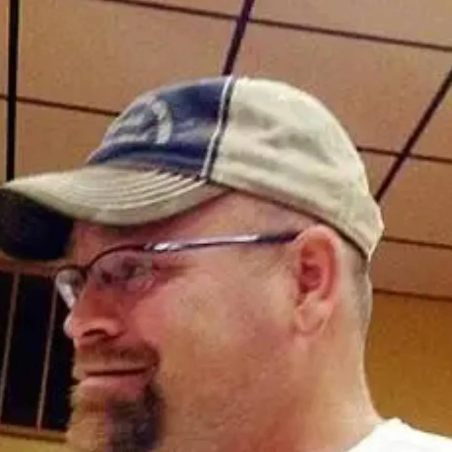 chat with ai character: Richard Henderson 
