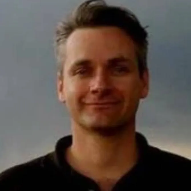 chat with ai character: carl Young 