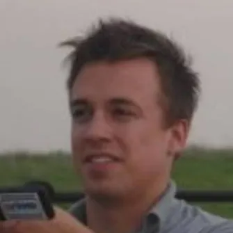 chat with ai character: reed timmer 