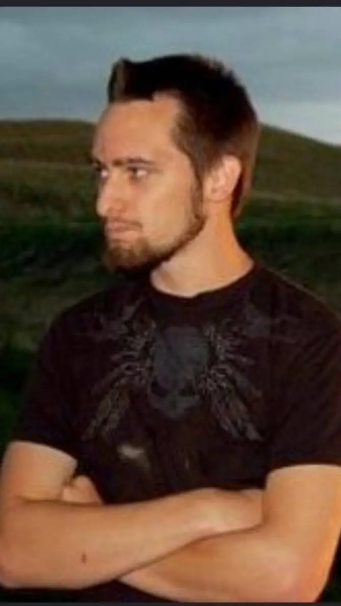 ai character: Paul Samaras  background
