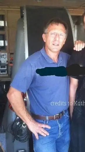 ai character: Tim Samaras  background