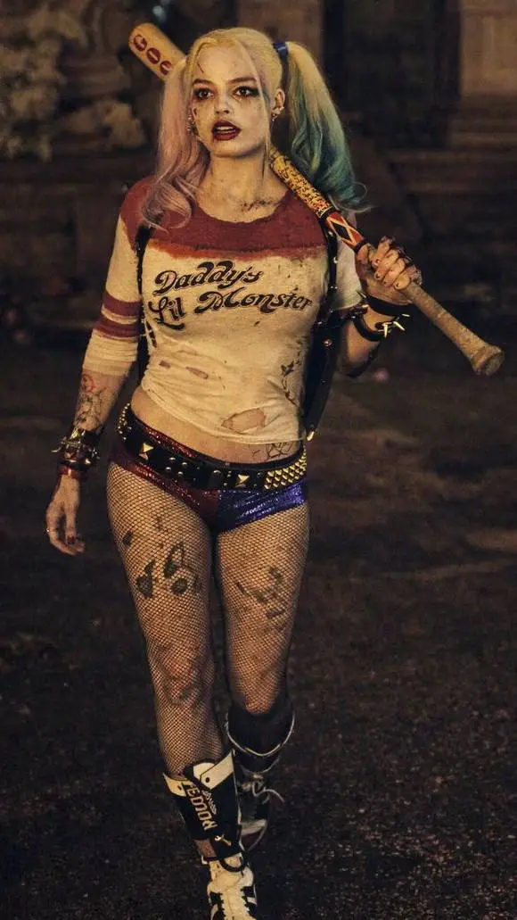 ai character: Harley Quinn background