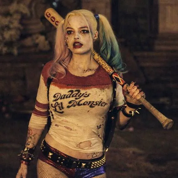 chat with ai character: Harley Quinn