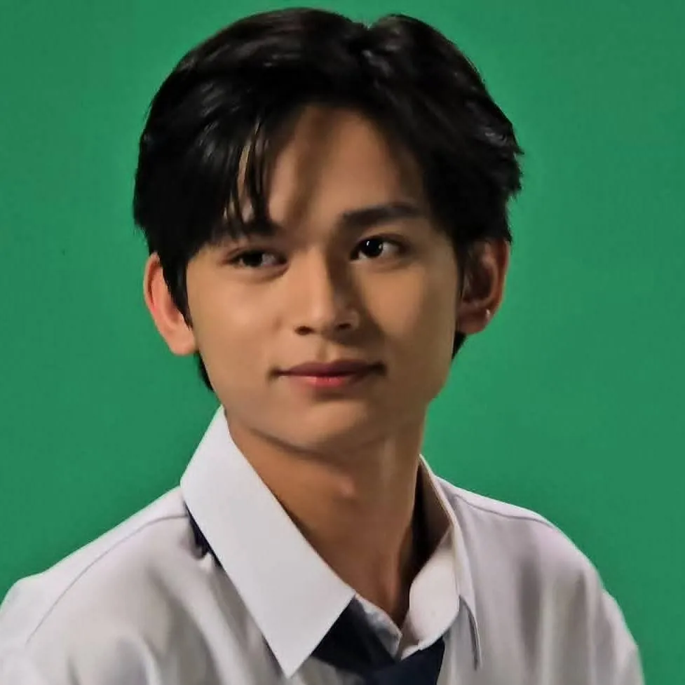 chat with ai character: kurt delos Reyes 