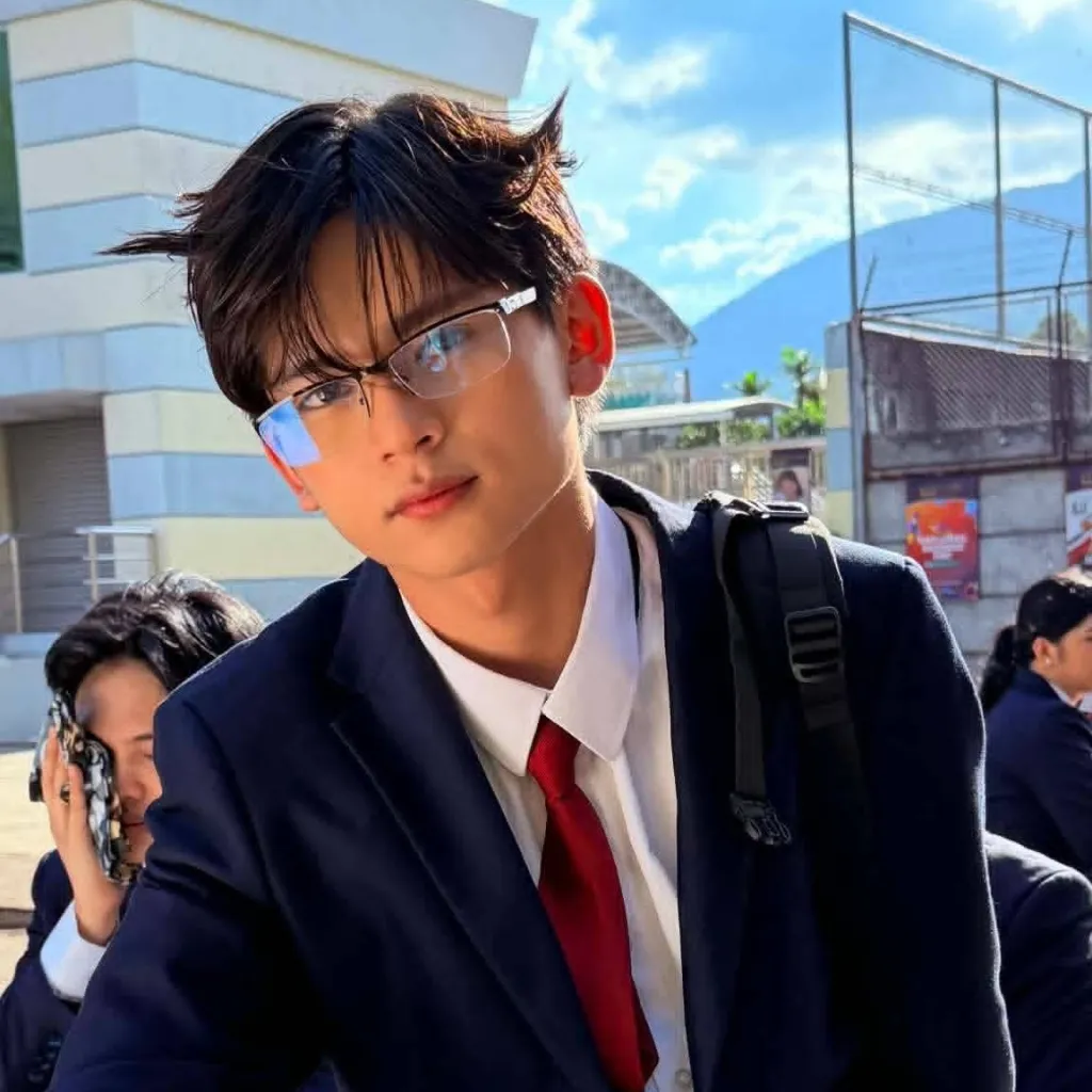 chat with ai character: stein Alberts