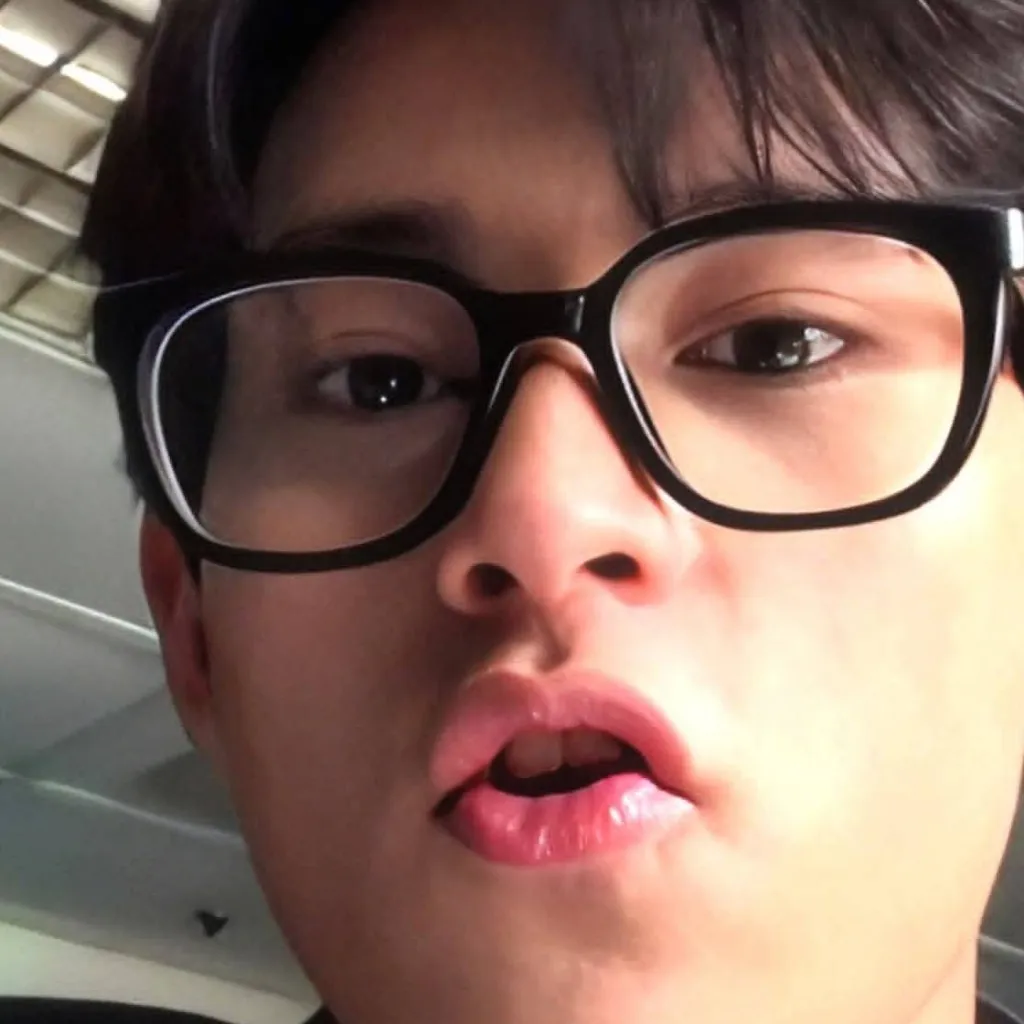 chat with ai character: stein Alberts