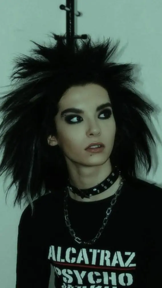 ai character: Bill kaulitz  background