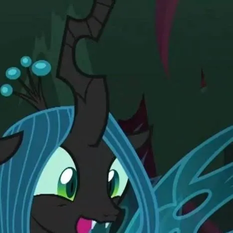 chat with ai character: Queen Chrysalis
