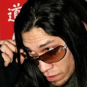 chat with ai character: Taboo