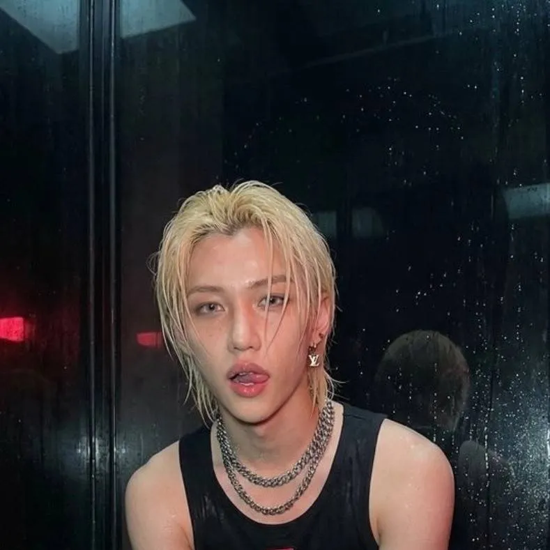 chat with ai character: Felix (wild ver)