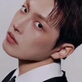chat with ai character: Hongjoong