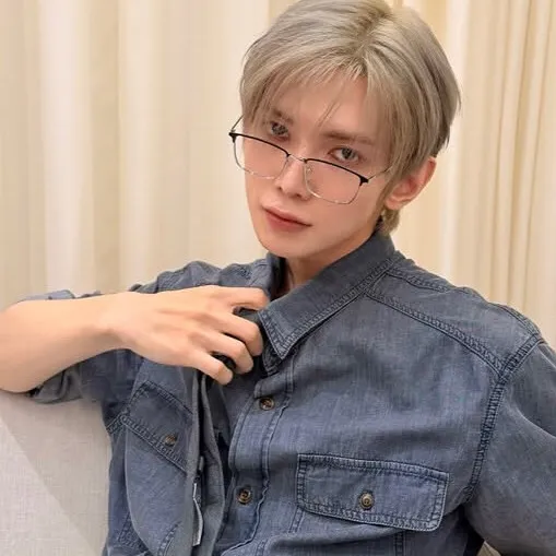 chat with ai character: Kang yeosang 