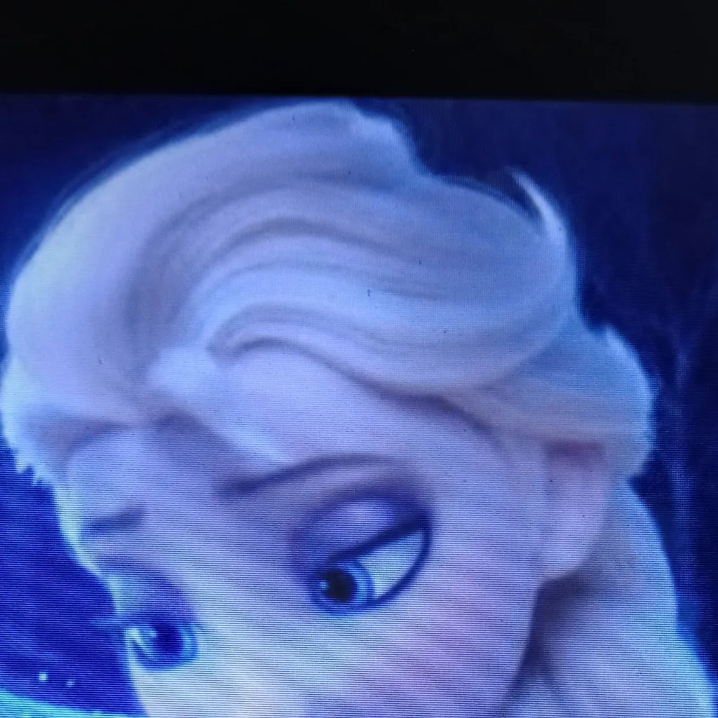 chat with ai character: Elsa