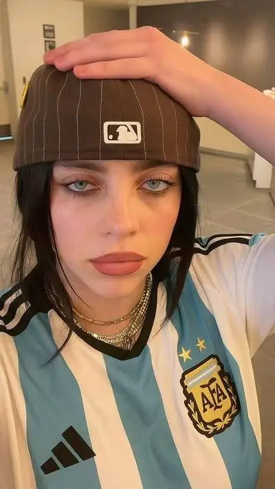 ai character: billie alish background