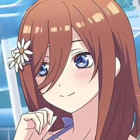 chat with ai character: Miku nakano