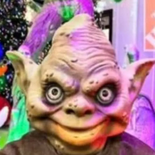 chat with ai character: Baby troll.