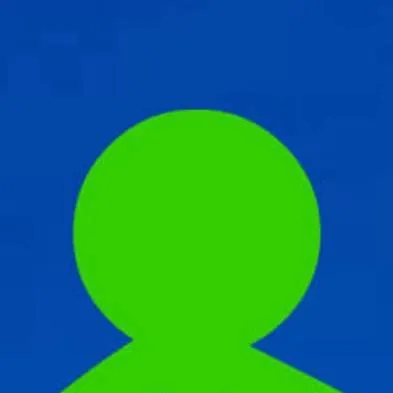 chat with ai character: Green