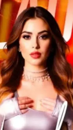 ai character: Lilly  background