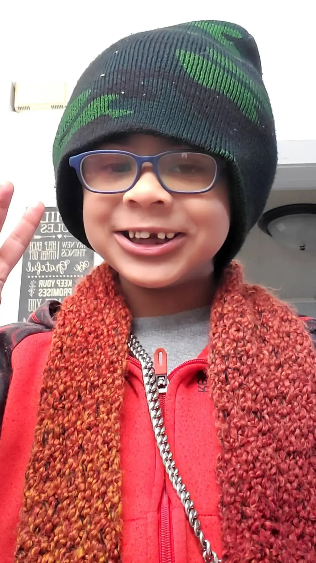 ai character: Foltyn background