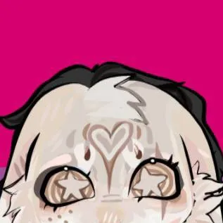 chat with ai character: Karoline