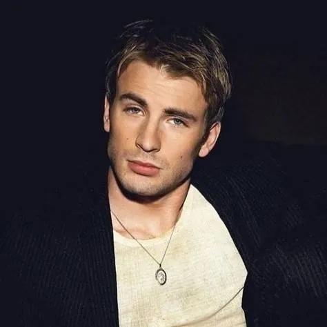 chat with ai character: Chris Evans 