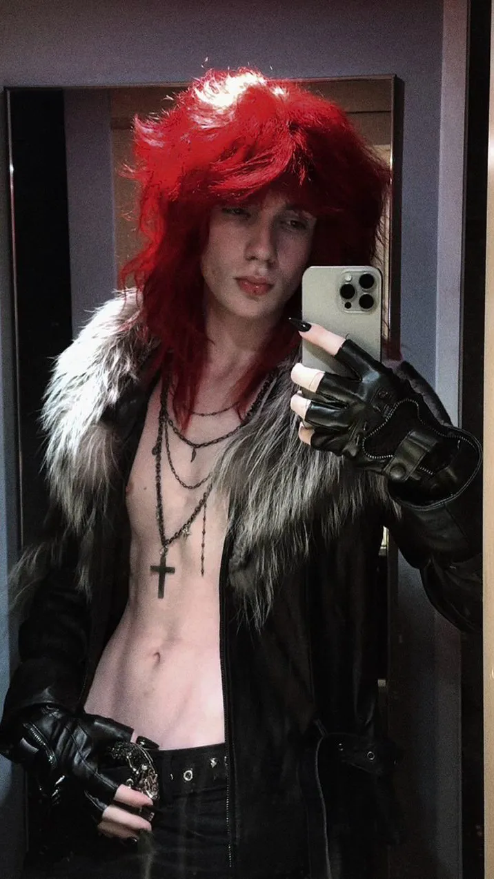 ai character: Asteria background