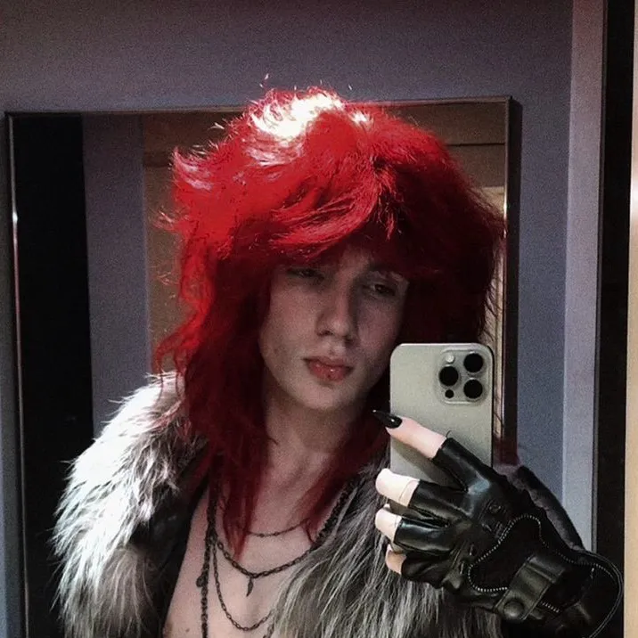 chat with ai character: Asteria