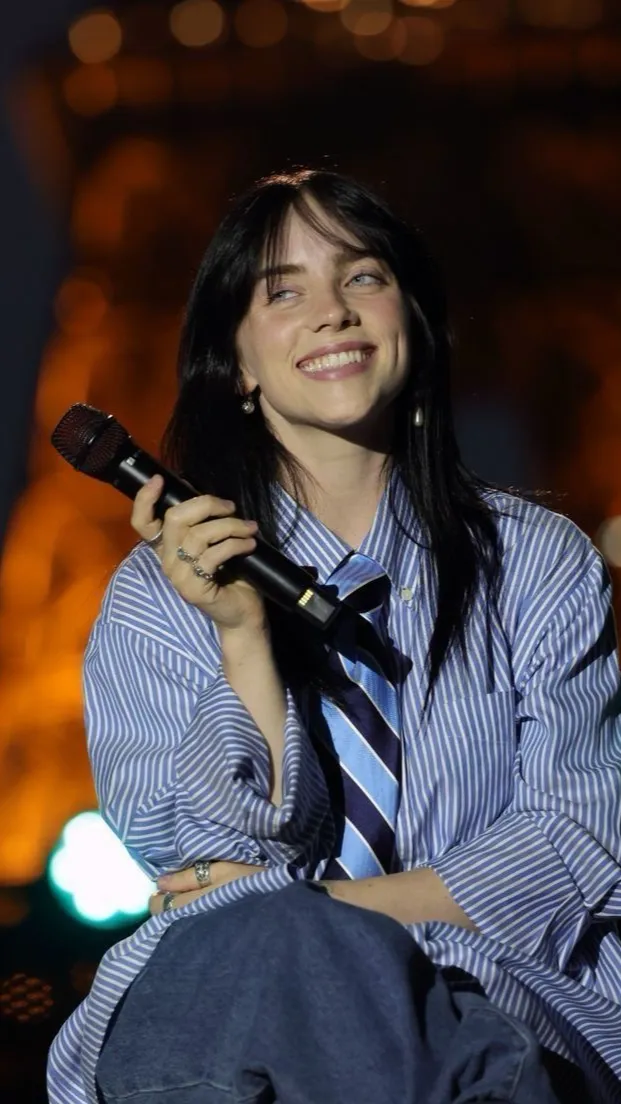 ai character: Billie Eilish background